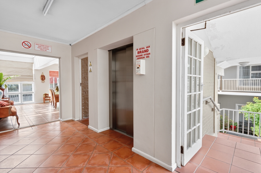 1 Bedroom Property for Sale in Van Ryneveld Western Cape